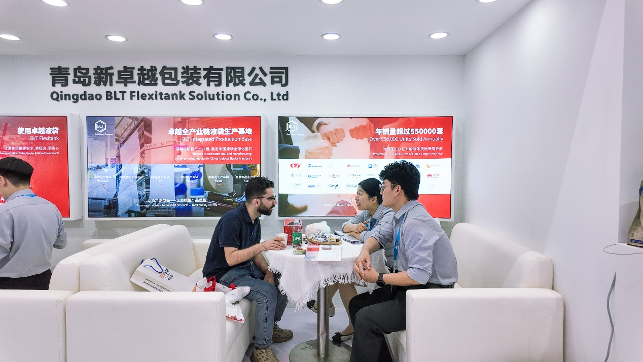 flexitank-12.png flexitank-12.png